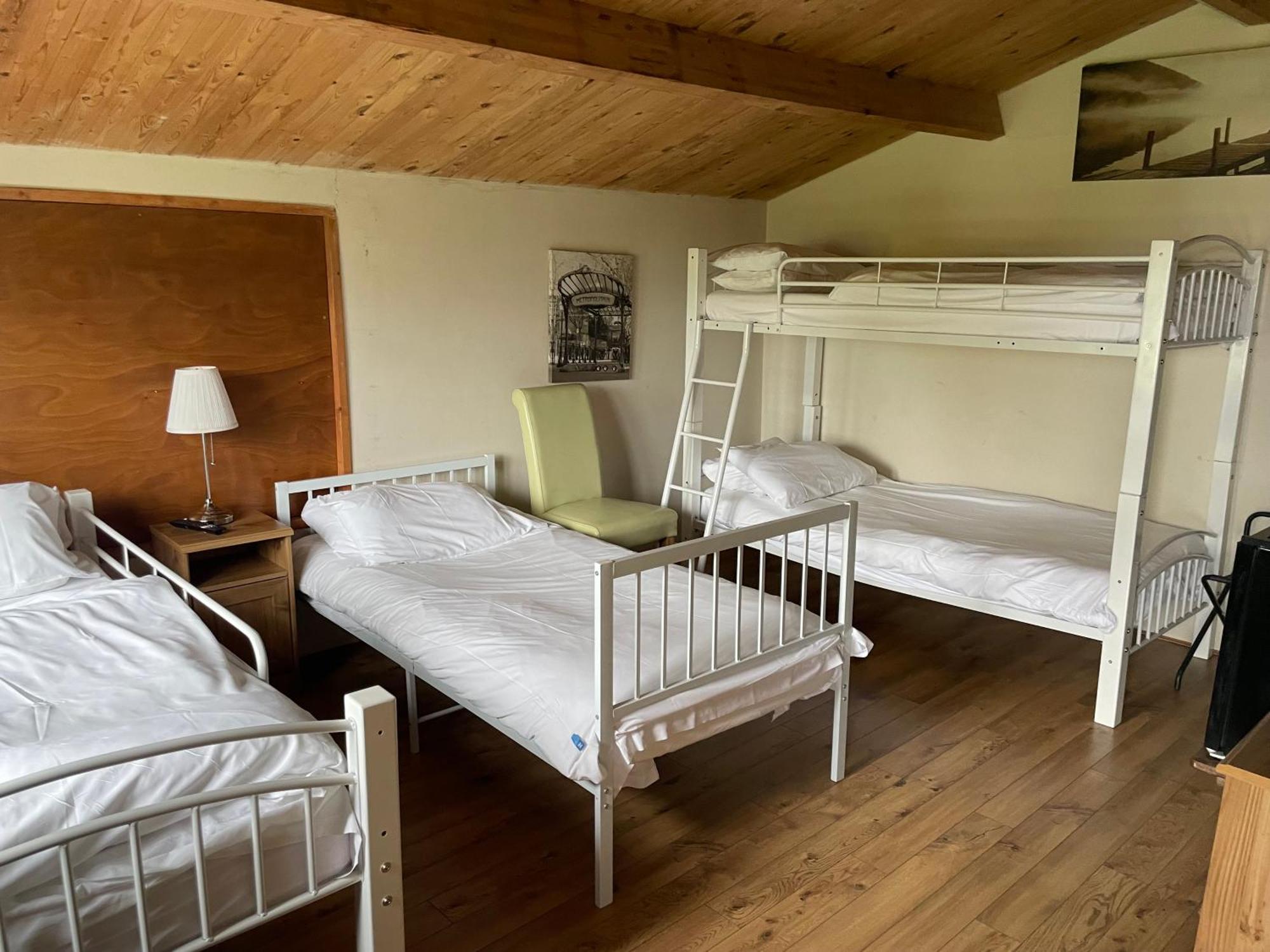 Bridge Farm Guesthouse Rooms Dundry المظهر الخارجي الصورة